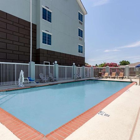 Comfort Suites New Orleans East Extérieur photo