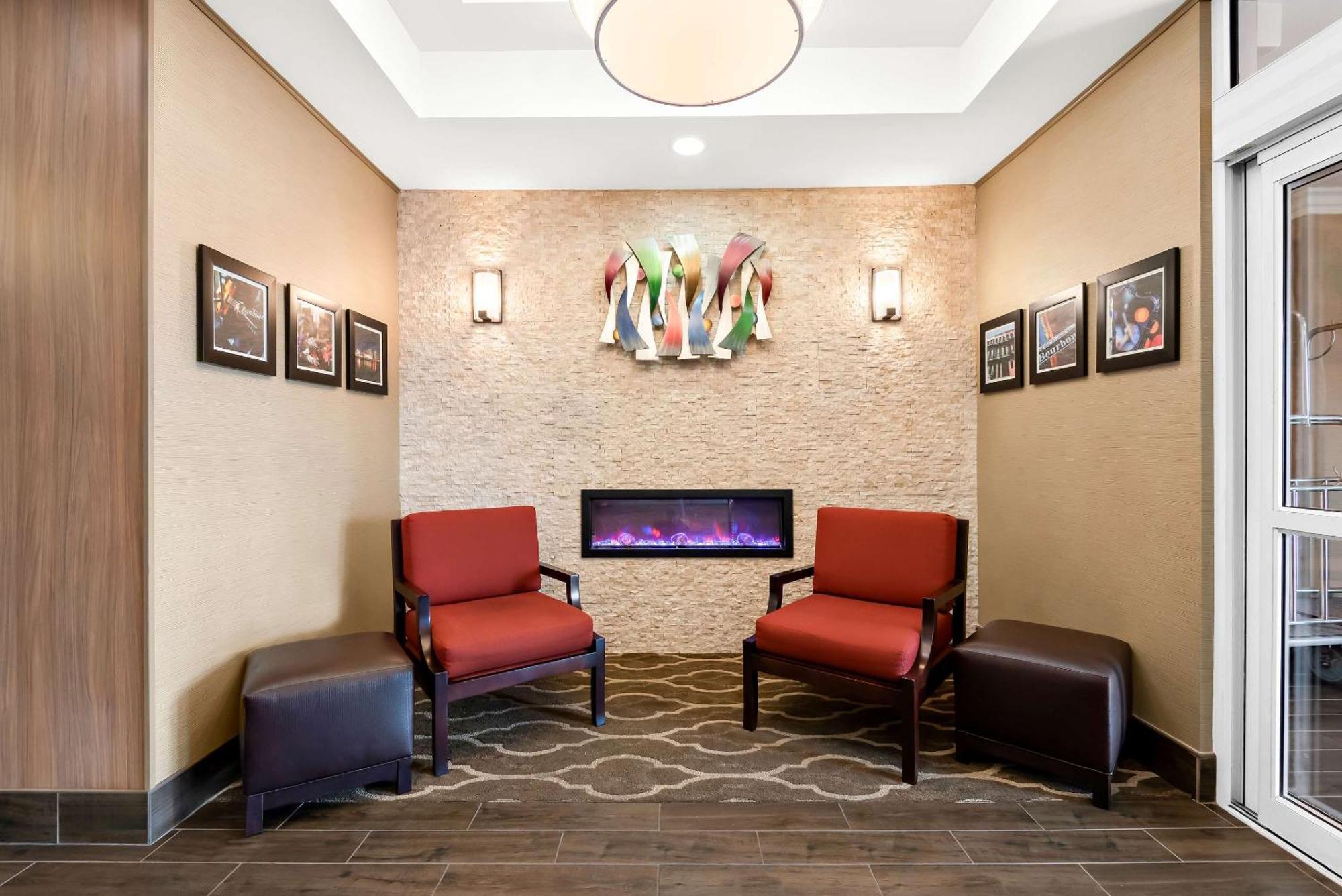 Comfort Suites New Orleans East Extérieur photo